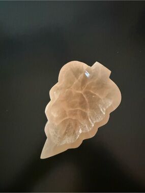 Quartz Carved Leaf Crystal trinket bowl.